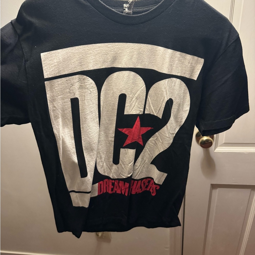 Dream Chasers 2 Album T - Signed - MMG